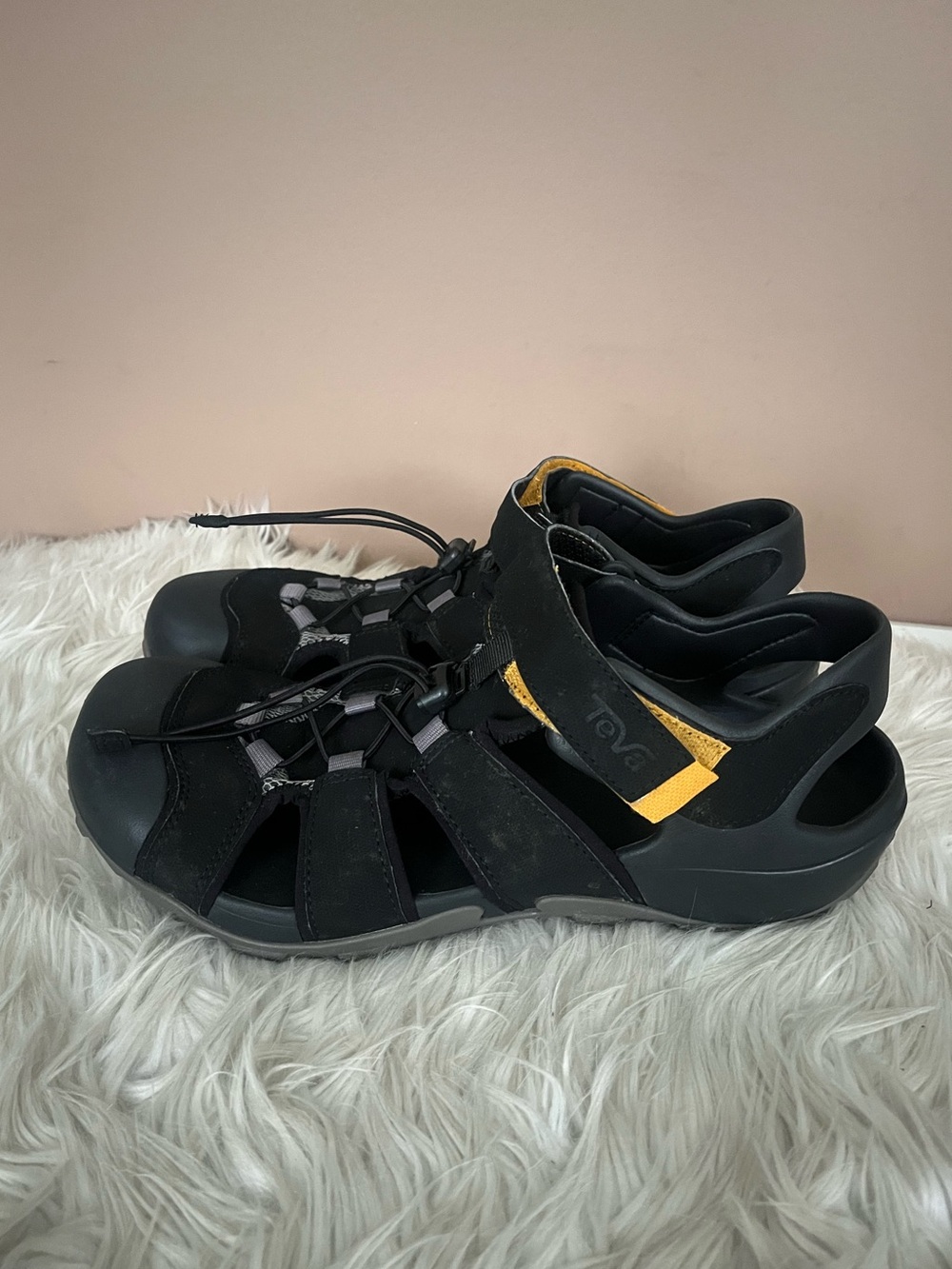 {Teva} Flintwood Sandals with Bungee Laces in Black - Mens 10